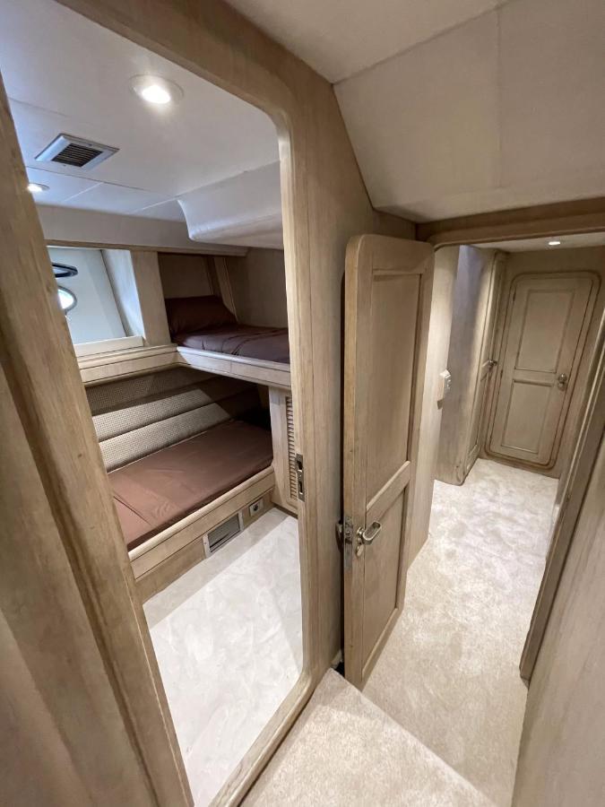 Hotel Yacht Sotavento ซานต์อาเตรียเดเบซอซ ภายนอก รูปภาพ